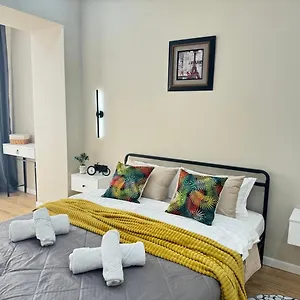 2-room жк комфорт сити Near Mega, Flat 15 Апартаменты